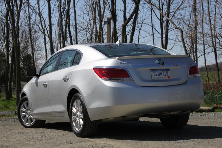  Buick LaCrosse I4 2011 года  (фото 13 из 13)